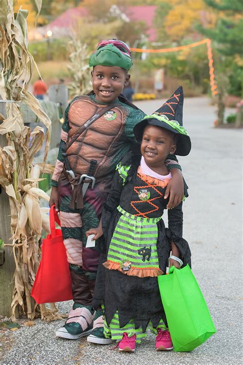 Children in costumes will be treated. . Cleveland zoo trick or treat